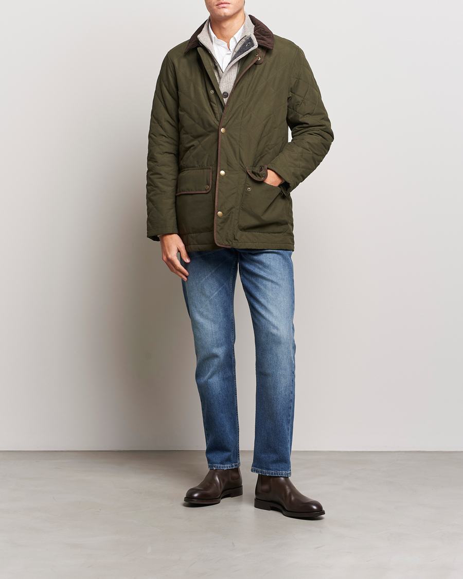 Mies | Takit | Barbour Lifestyle | Burton Quilt Waterproof Jacket Dark Olive