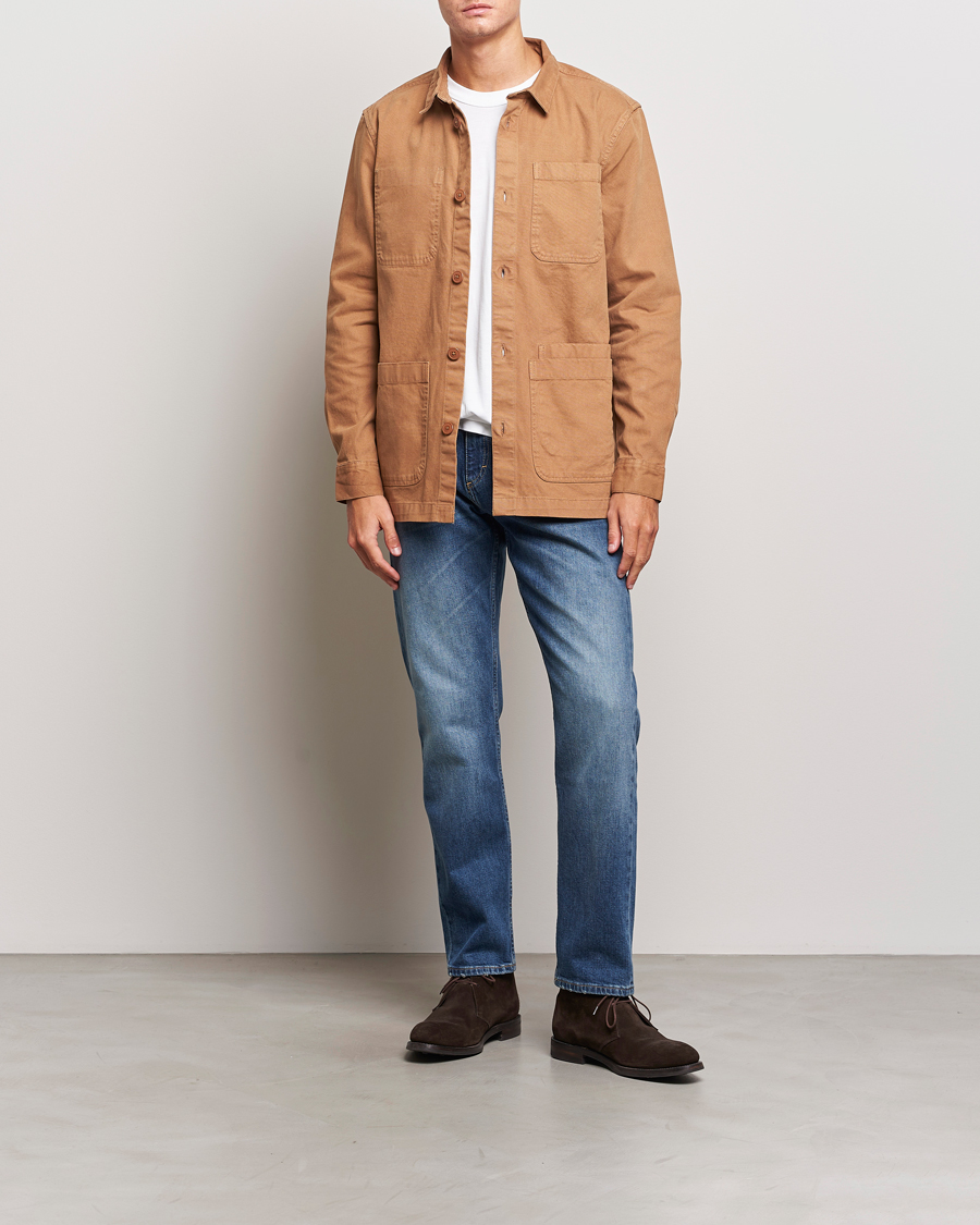 Mies | Kauluspaidat | Barbour Lifestyle | Chesterwood Cotton Overshirt Sandstone