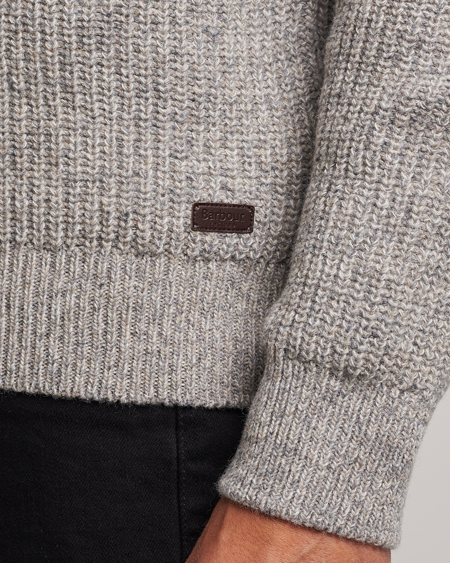 Mies | Puserot | Barbour Lifestyle | Horseford Knitted Crewneck Stone