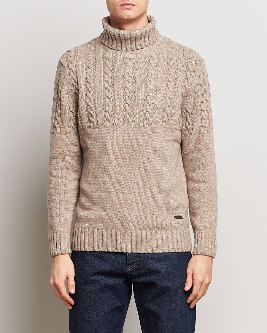 Mies | Puserot | Barbour Lifestyle | Duffle Cable Rollneck Stone