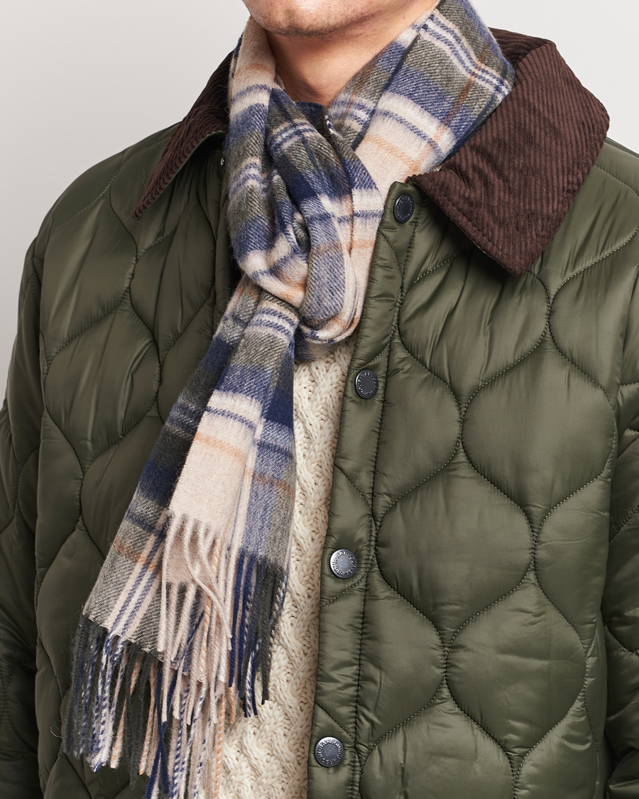 Mies | Kaulaliinat | Barbour Lifestyle | Lambswool/Cashmere New Check Tartan Sand/Beige/Plaid