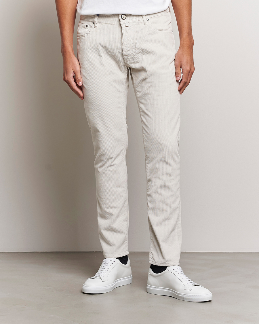 Mies | Jacob Cohën | Jacob Cohën | Bard 5-Pocket Medium Corduroy Trousers Off White