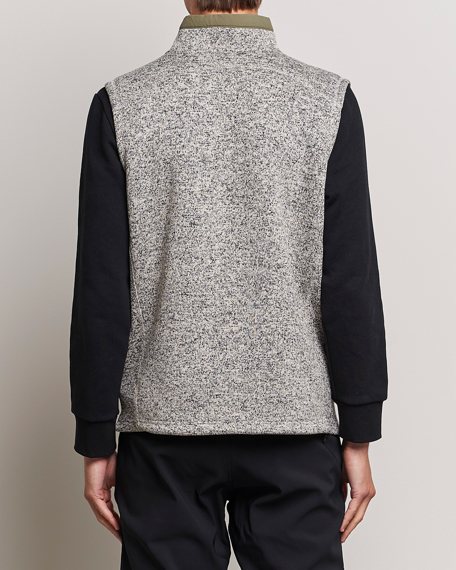 Mies | Puserot | Columbia | Sweater Weather Fleece Vest Dark Stone