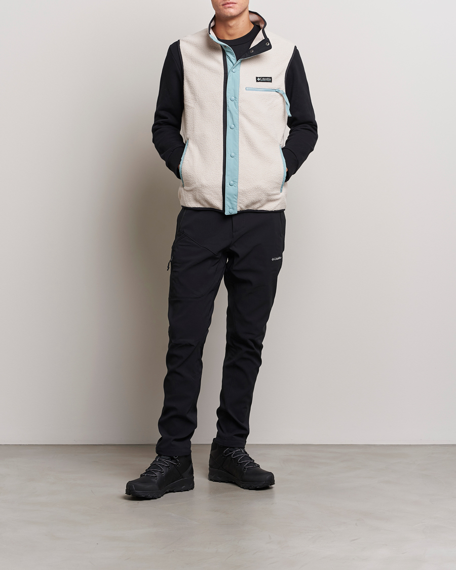Mies | Puserot | Columbia | Helvetia Fleece Vest Dark Stone