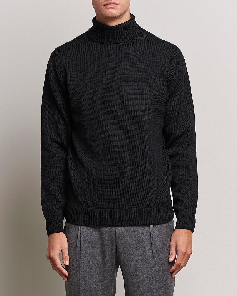 Mies | Puserot | Stenströms | Chunky Merino Rollneck Black