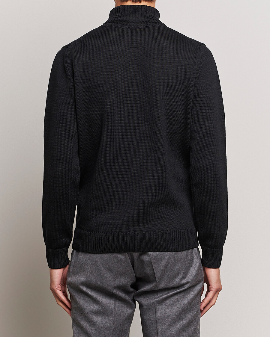 Mies | Puserot | Stenströms | Chunky Merino Rollneck Black