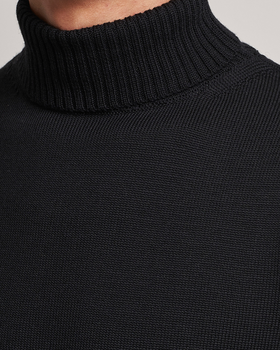 Mies | Puserot | Stenströms | Chunky Merino Rollneck Black