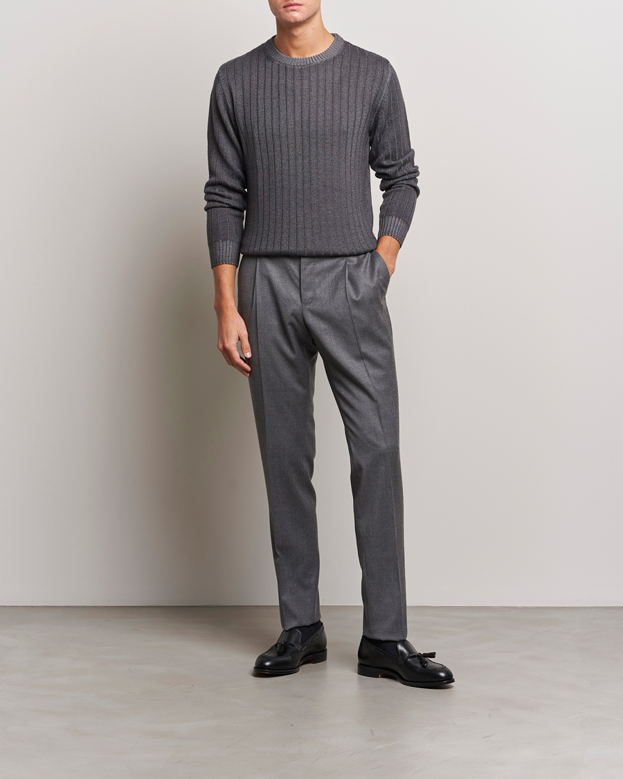 Mies | Puserot | Stenströms | Garment Dyed Ribbed Merino Wool Crewneck Grey