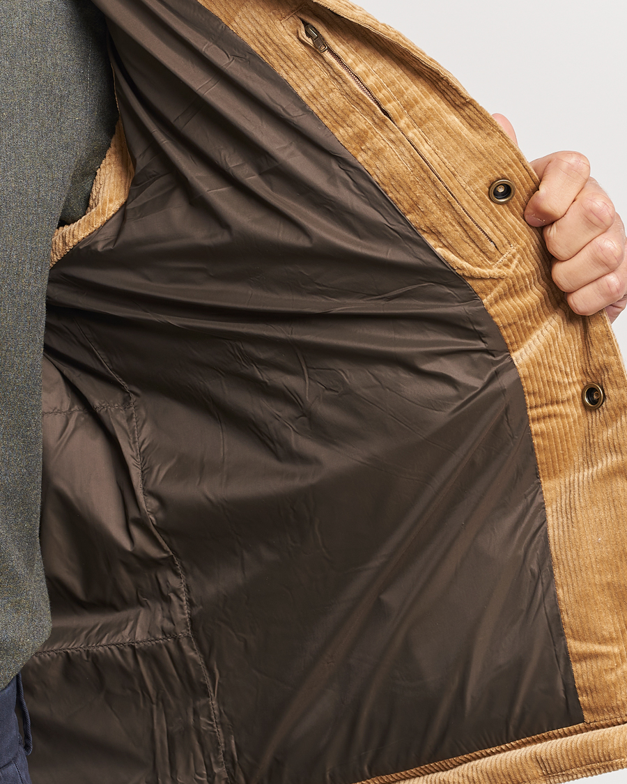 Mies | Takit | Morris | Kirkby Cord Vest Beige