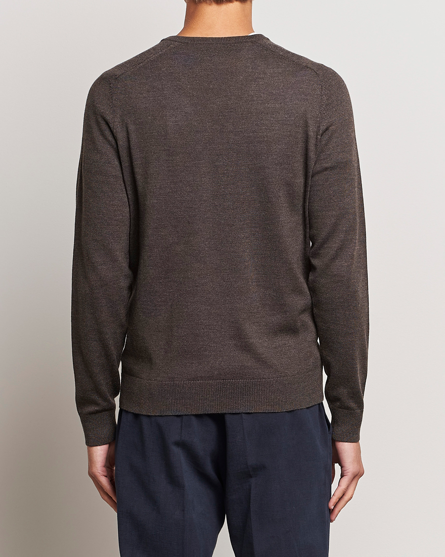 Mies | Puserot | Morris | Merino V-neck Brown