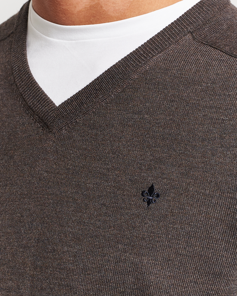 Mies | Puserot | Morris | Merino V-neck Brown