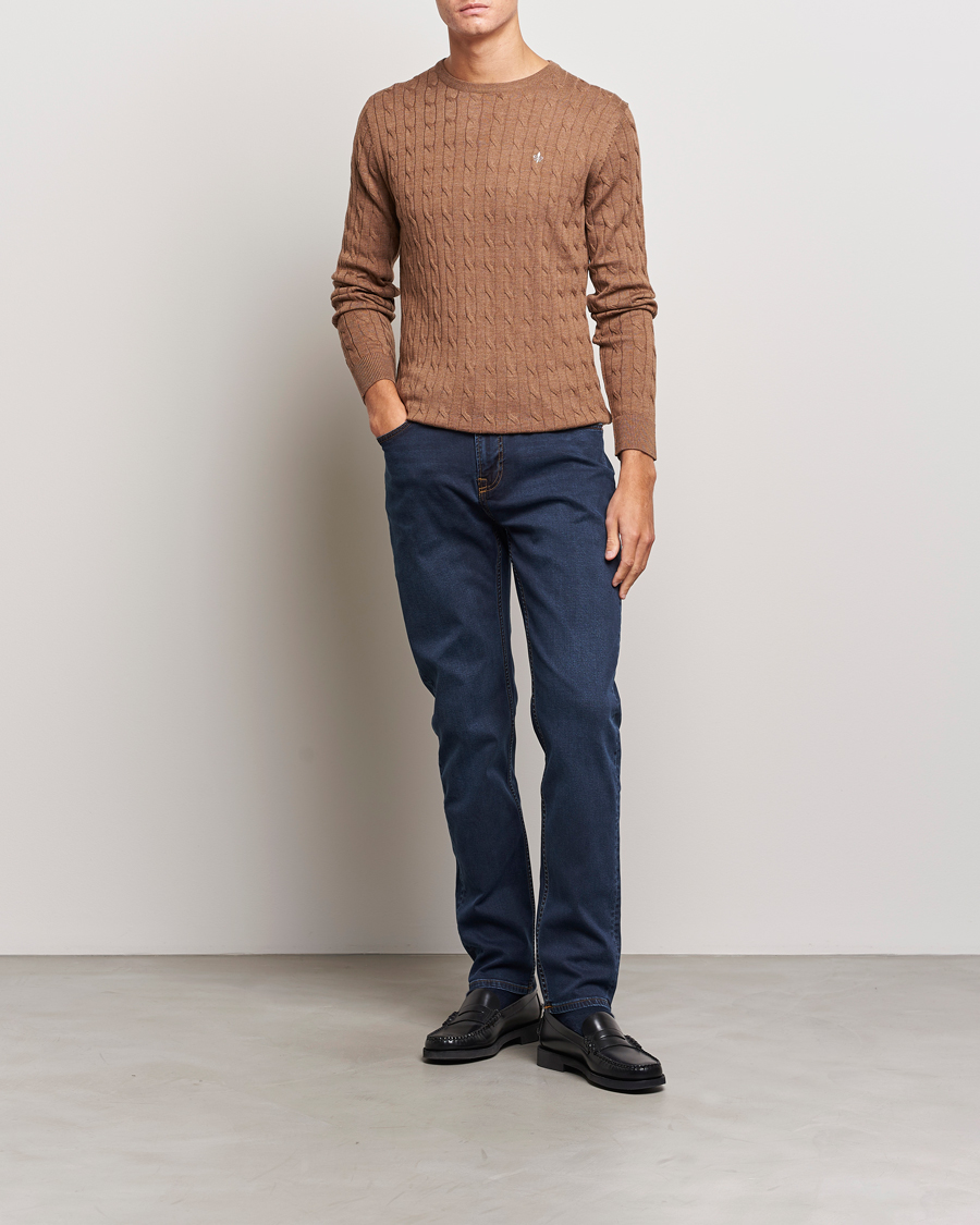 Mies | Puserot | Morris | Merino Cable Crew Neck Camel