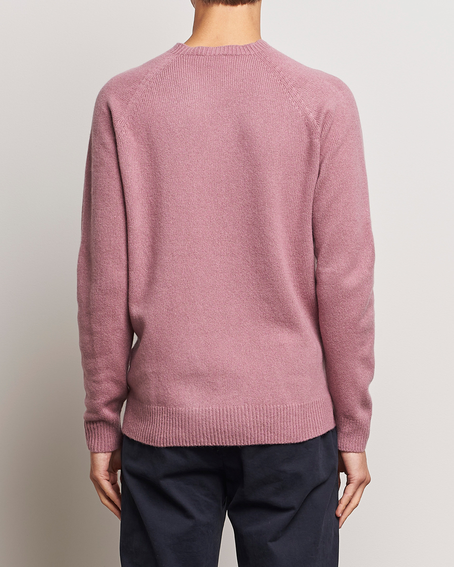 Mies | Puserot | Sunspel | Lambswool Crewneck Vintage Pink
