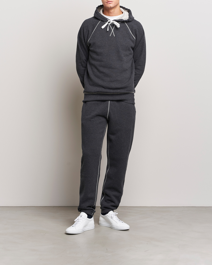 Mies | Puserot | Sunspel | Fleeceback Hoodie Charcoal Melange