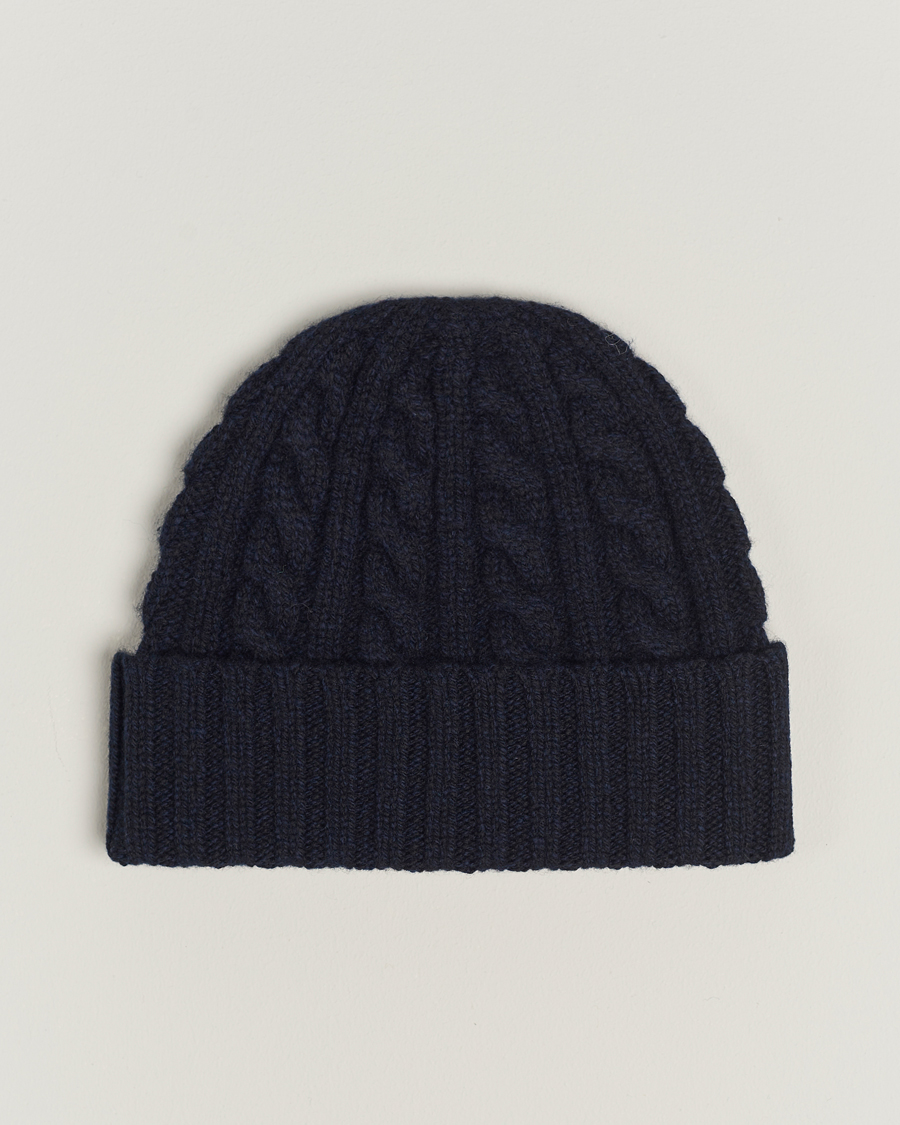 Mies | Sunspel Lambswool Cable Hat Dark Navy | Sunspel | Lambswool Cable Hat Dark Navy