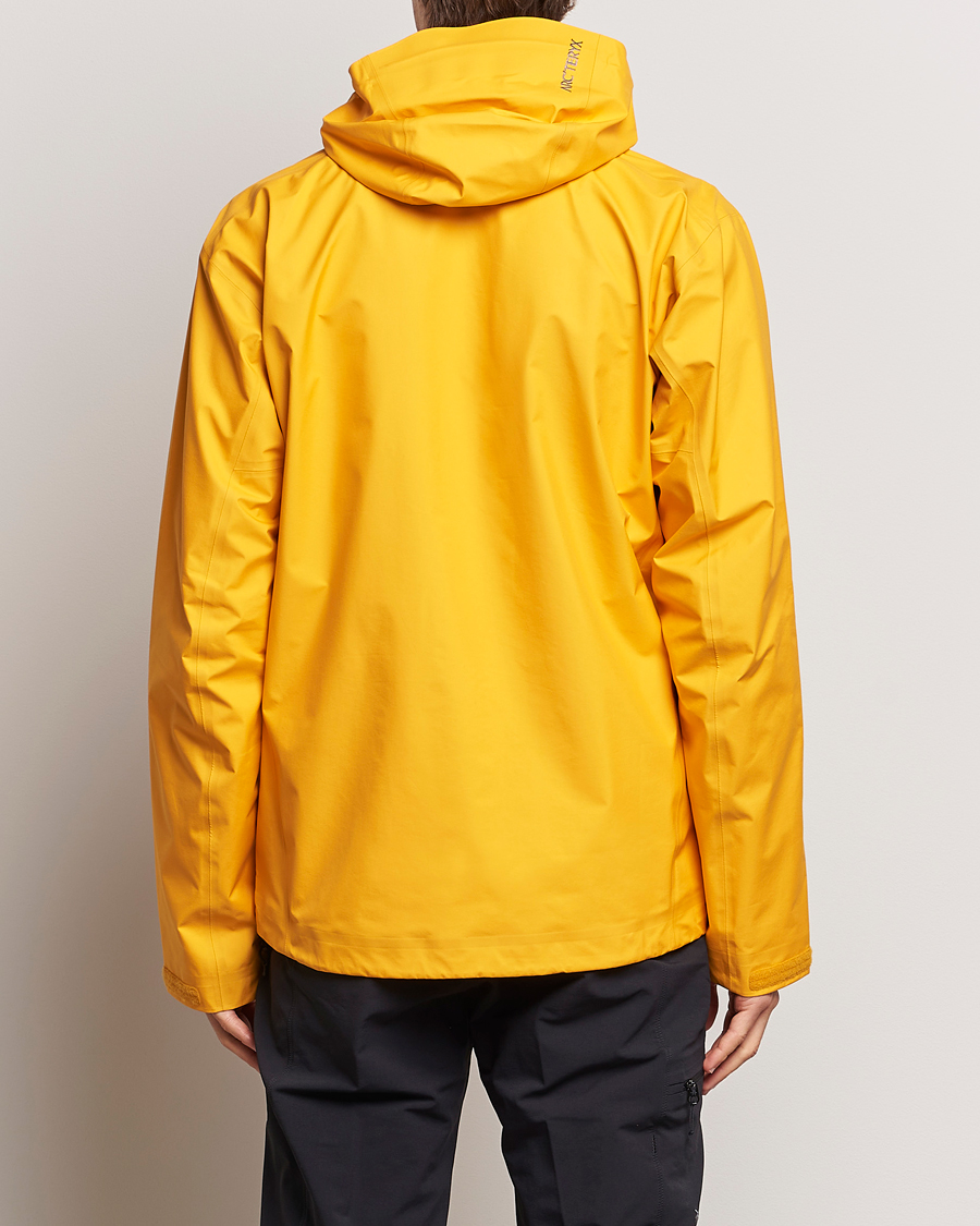 Mies | Takit | Arc'teryx | Beta Jacket Edziza Orange