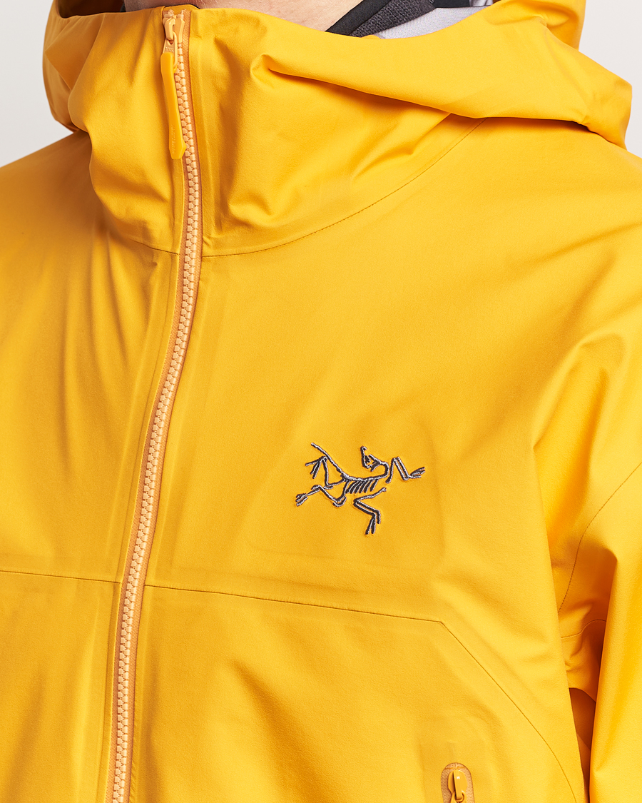 Mies | Takit | Arc'teryx | Beta Jacket Edziza Orange