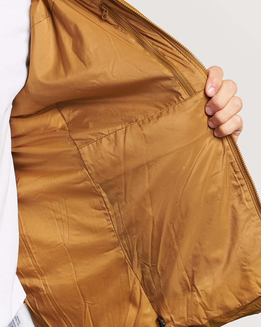 Mies | Takit | Arc'teryx | Atom Hooded Jacket Yukon