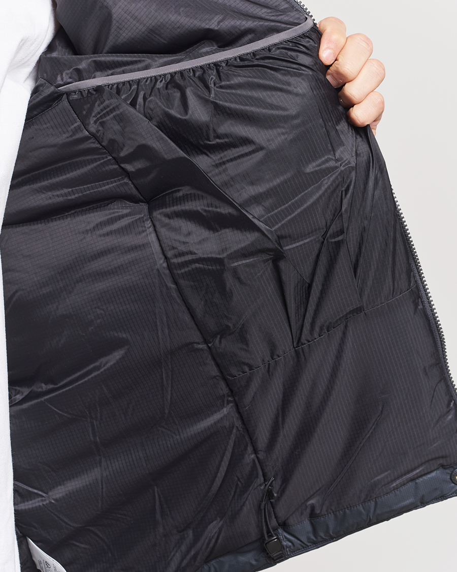 Mies | Takit | Arc'teryx | Nuclei SV Parka Graphite