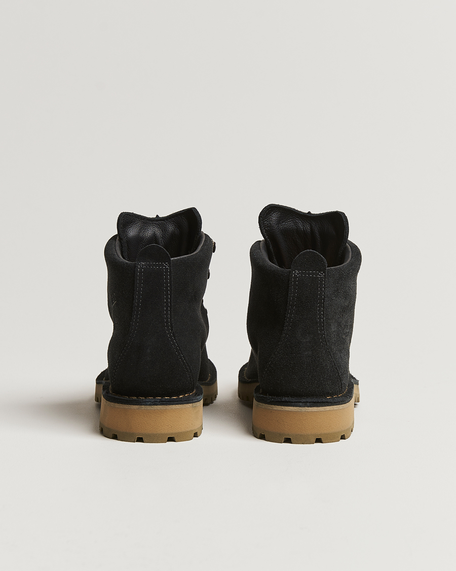 Mies | Nilkkurit | Danner | Mountain Light GORE-TEX Boot Black Suede