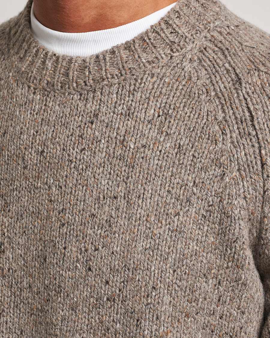 Mies | Puserot | A.P.C. | Harris Wool Knitted Crew Neck Sweater Taupe