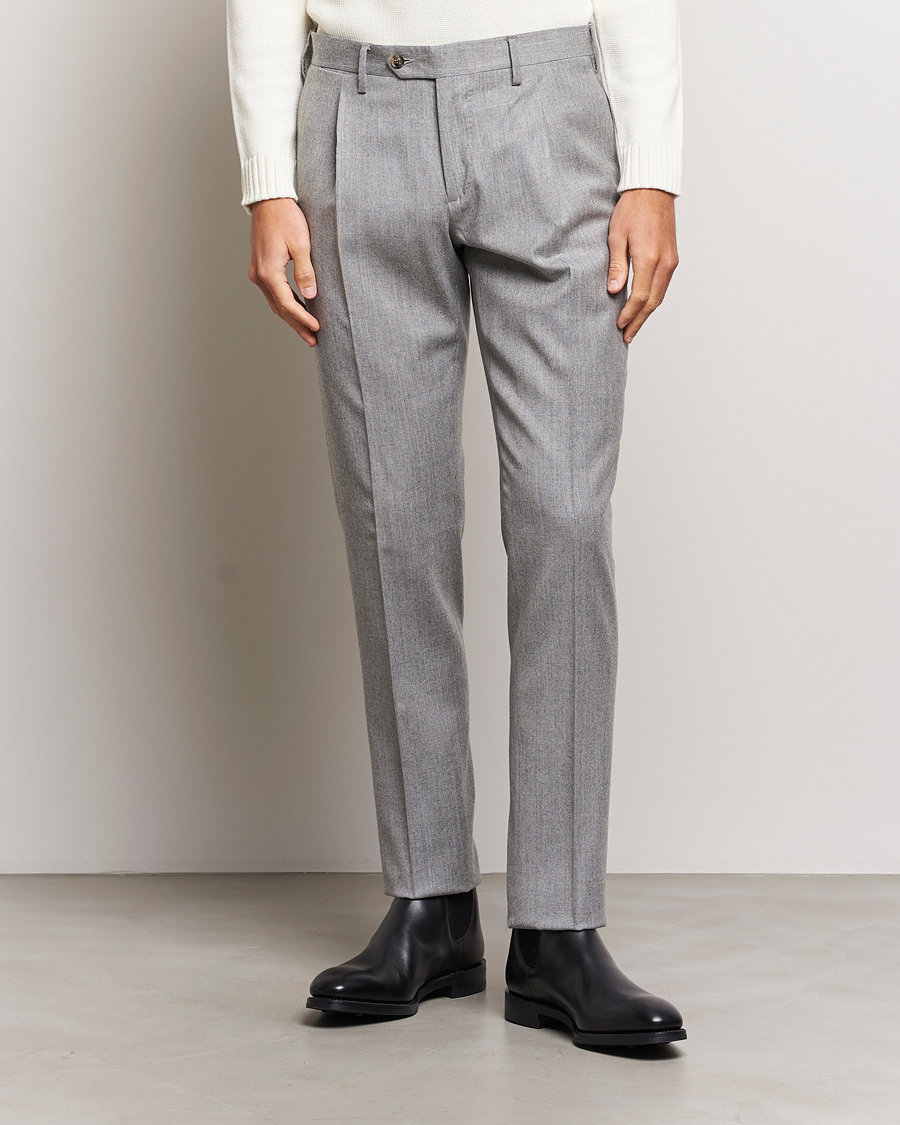 Mies | Housut | Lardini | Wool/Cashmere One Pleat Trousers Light Grey