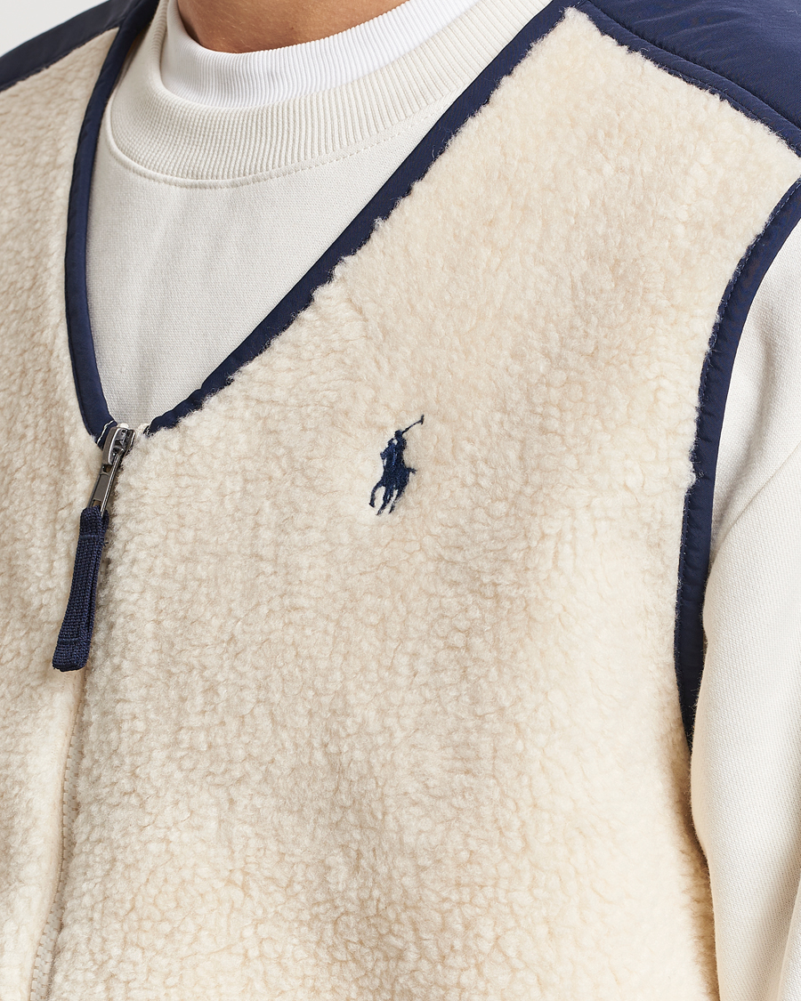 Mies | Takit | Polo Ralph Lauren | Gilet Pile Vest Winter Cream/Newport Navy