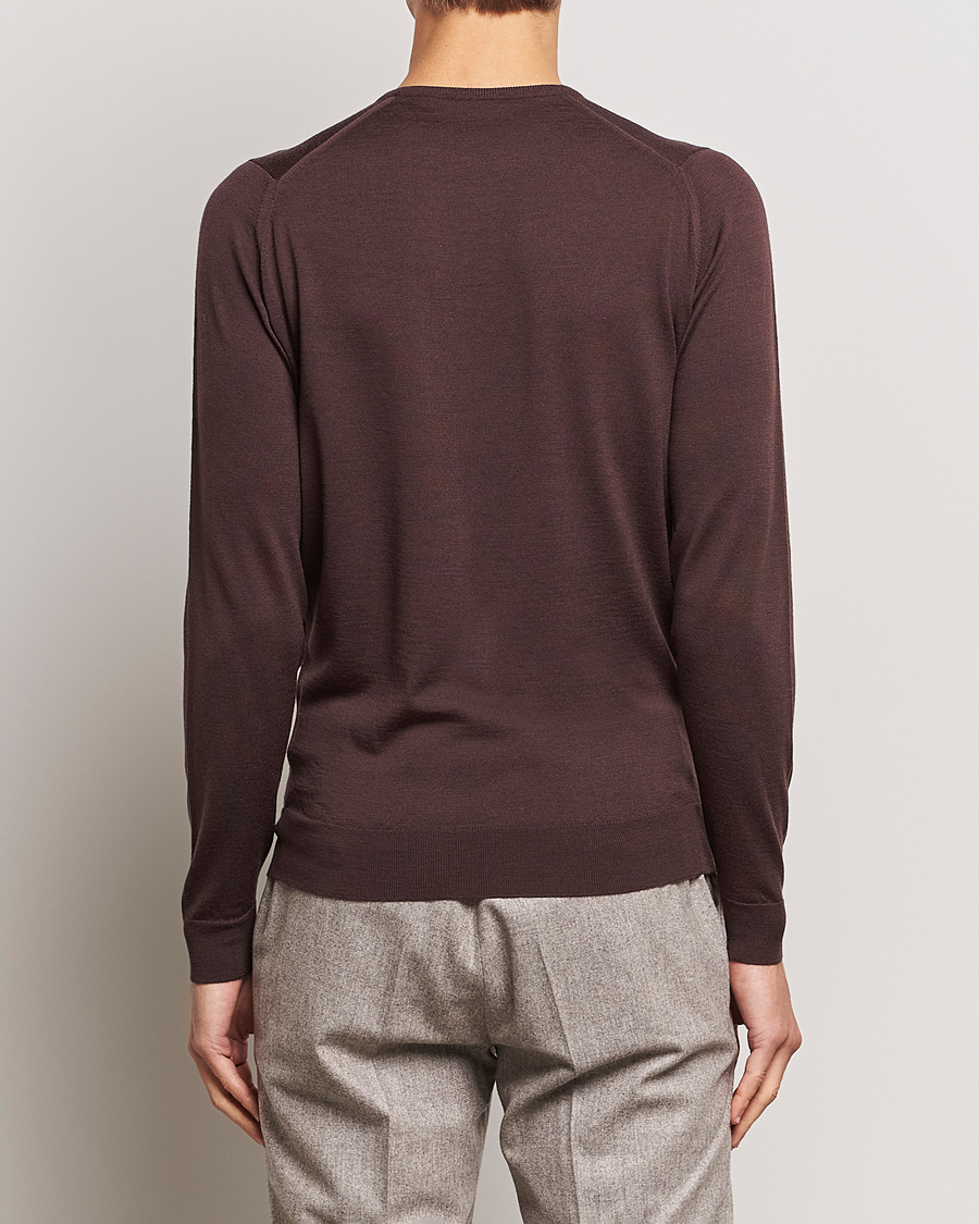 Mies | Puserot | John Smedley | Lundy Extra Fine Merino Crew Neck Truffle Brown