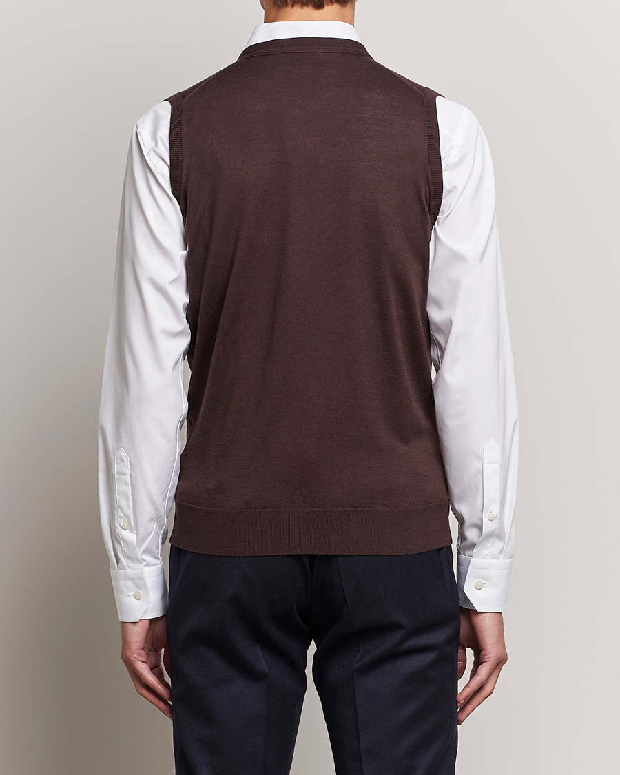 Mies | Puserot | John Smedley | Huntswood Slim Fit Waistcoat Truffle Brown