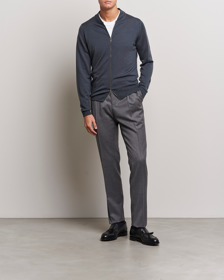 Mies | Puserot | John Smedley | Maclean Extra Fine Merin Full Zip Slate Grey