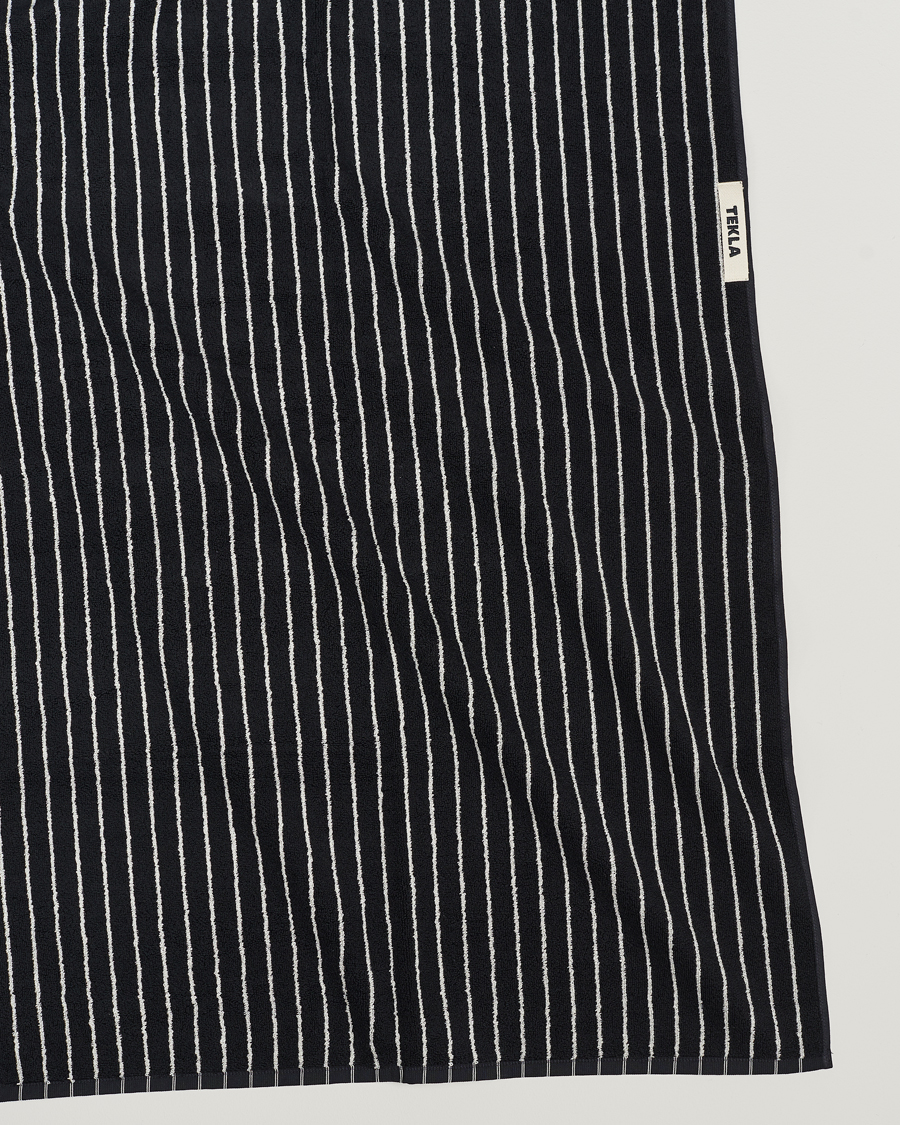 Mies | Lifestyle | Tekla | Organic Terry Bath Towel Black Stripe