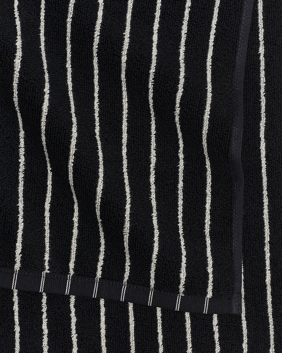 Mies | Tekstiilit | Tekla | Organic Terry Bath Towel Black Stripe