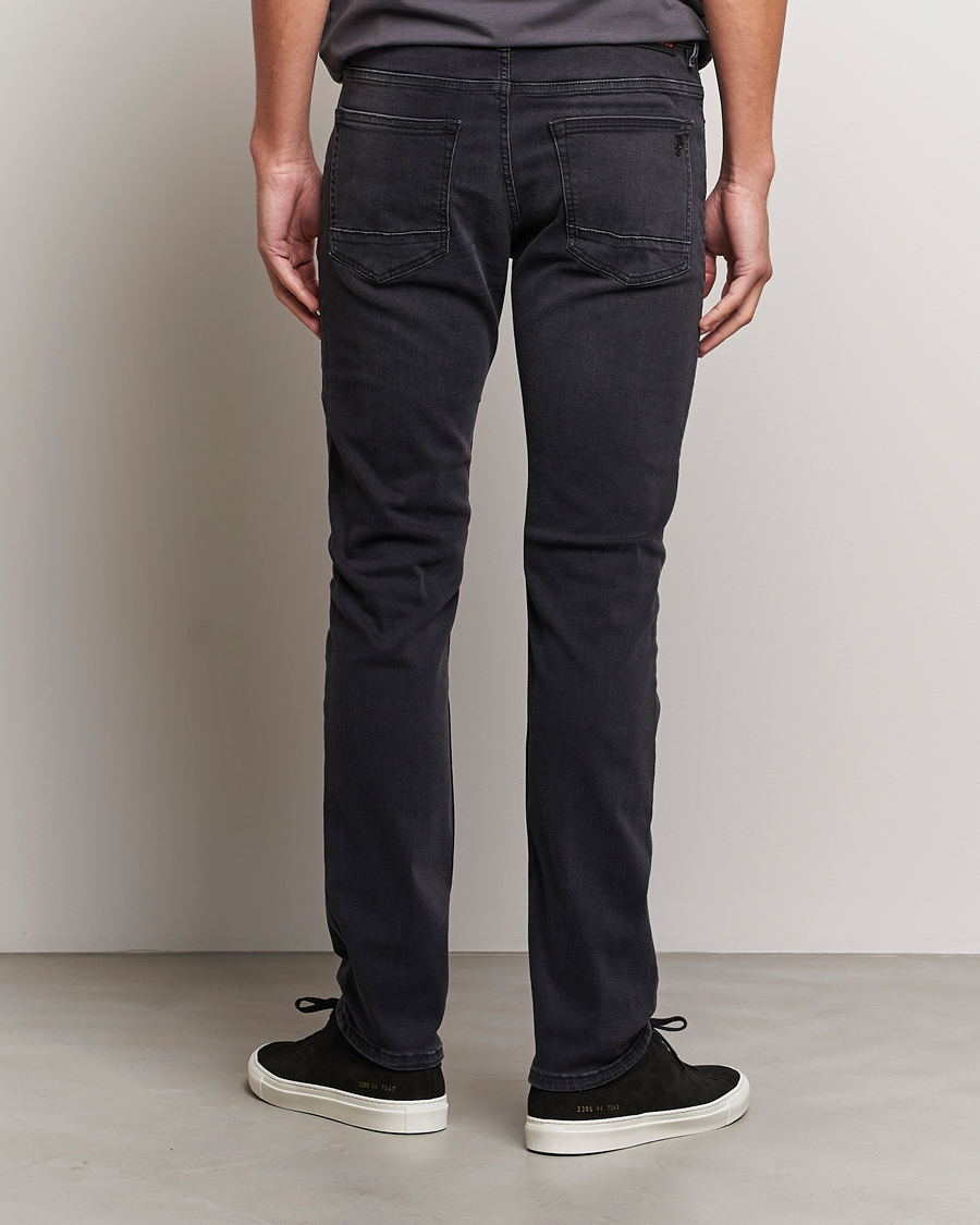 Mies | Farkut | BOSS ORANGE | Delaware Stretch Jeans Washed Black