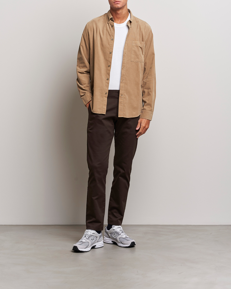Mies | Kauluspaidat | NN07 | Arne Baby Cord Shirt Shitake
