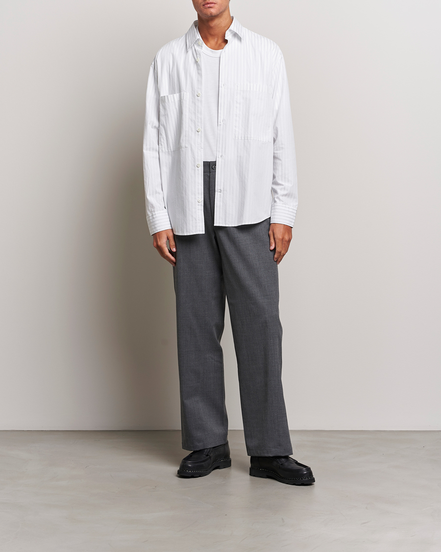 Mies | Kauluspaidat | NN07 | Freddie Poplin Striped Shirt White/Black