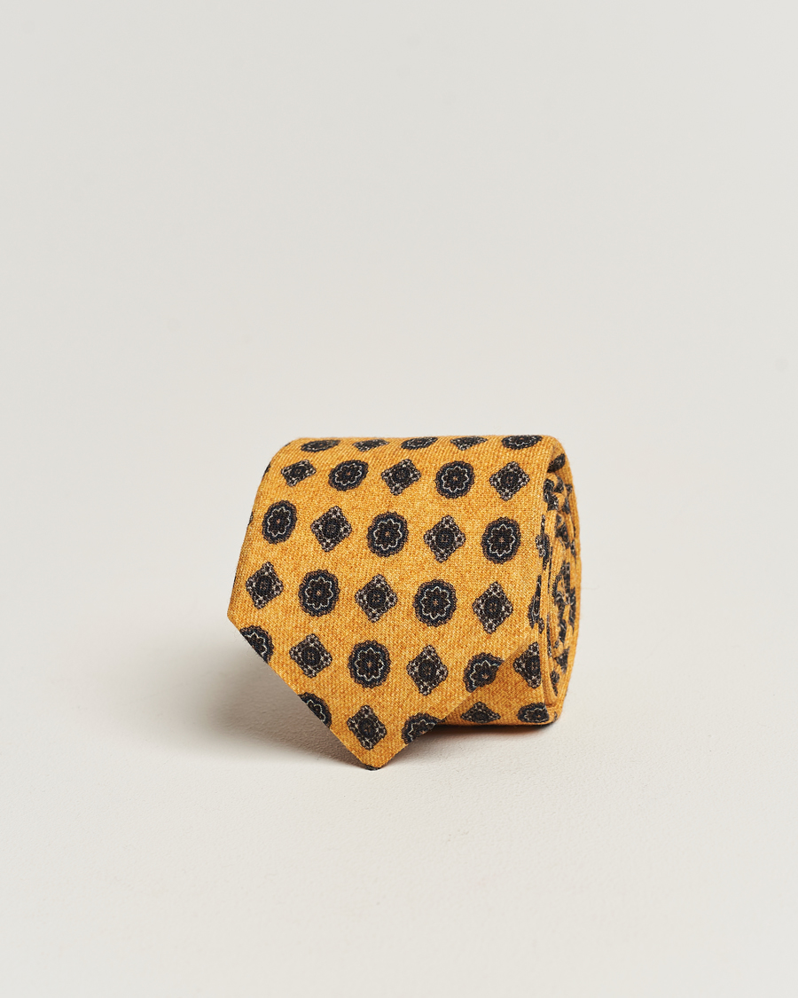 Mies | Amanda Christensen Wool Flannel 8cm Printed Medallion Tie Yellow | Amanda Christensen | Wool Flannel 8cm Printed Medallion Tie Yellow