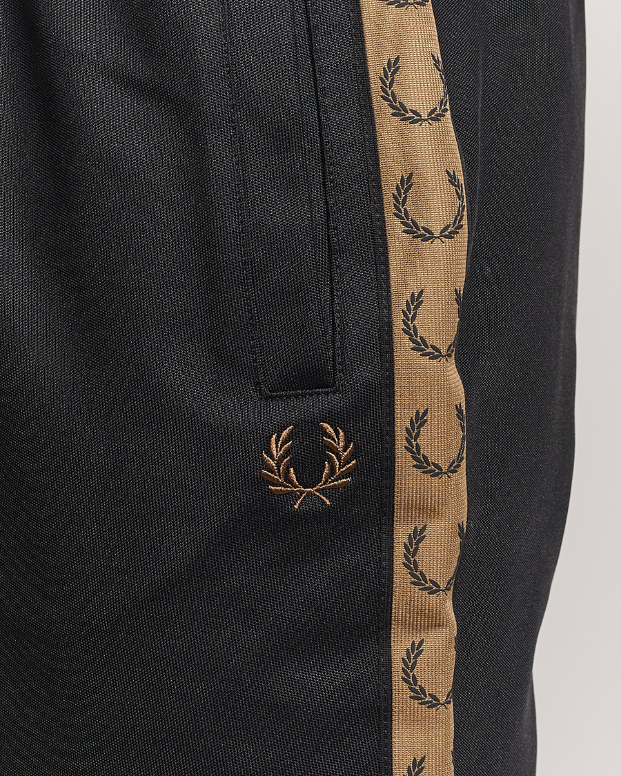 Mies | Housut | Fred Perry | Taped Track Pants Black