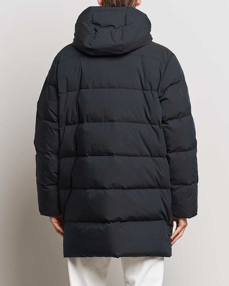 Mies | Takit | GANT | Long Alta Down Parka Black