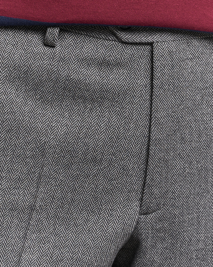 Mies | Housut | GANT | Tapered Herringbone Wool Pants Black
