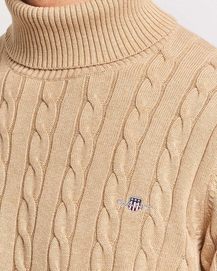 Mies | Puserot | GANT | Cotton Cable Turtleneck Khaki Melange
