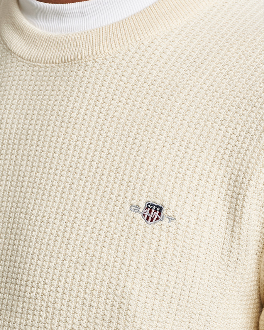 Mies | Puserot | GANT | Cotton Micro Textured Crew Neck Cream