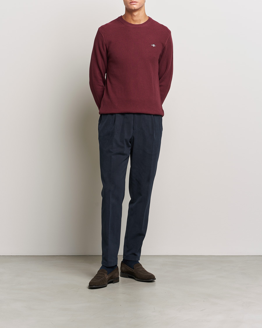 Mies | Puserot | GANT | Cotton Micro Textured Crew Neck Red Shadow