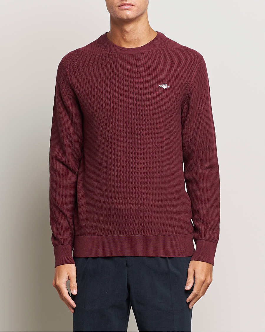 Mies | Puserot | GANT | Cotton Micro Textured Crew Neck Red Shadow