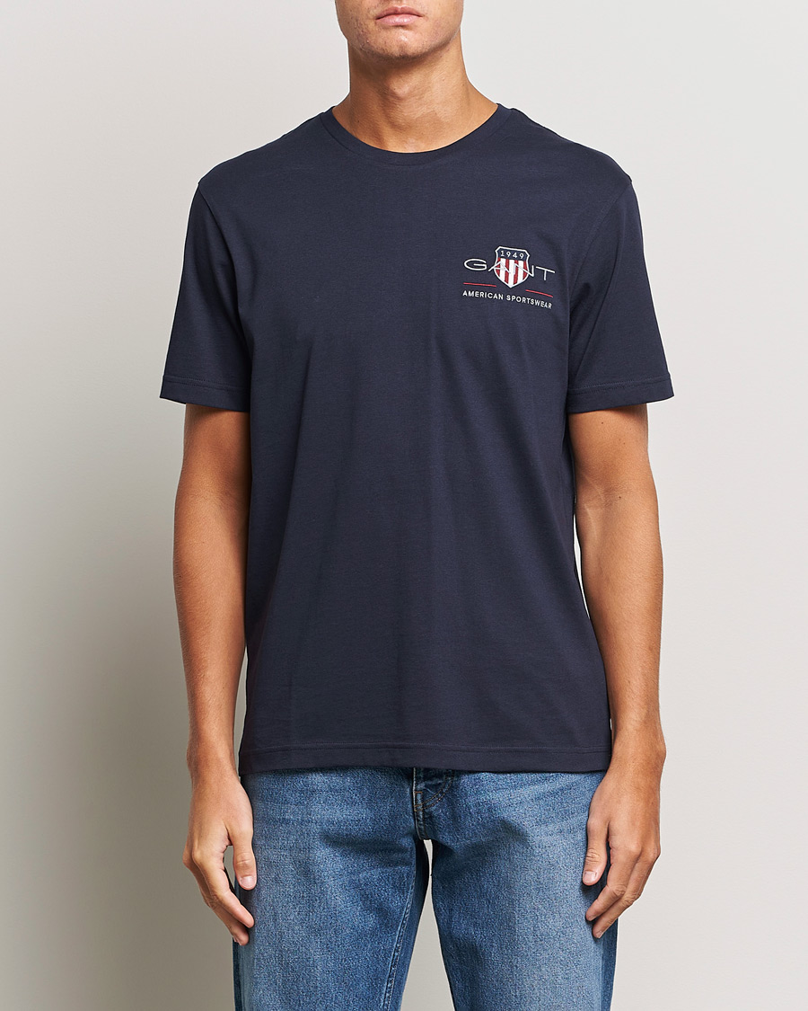 Mies |  | GANT | Archive Shield Small Logo T-Shirt Evening Blue