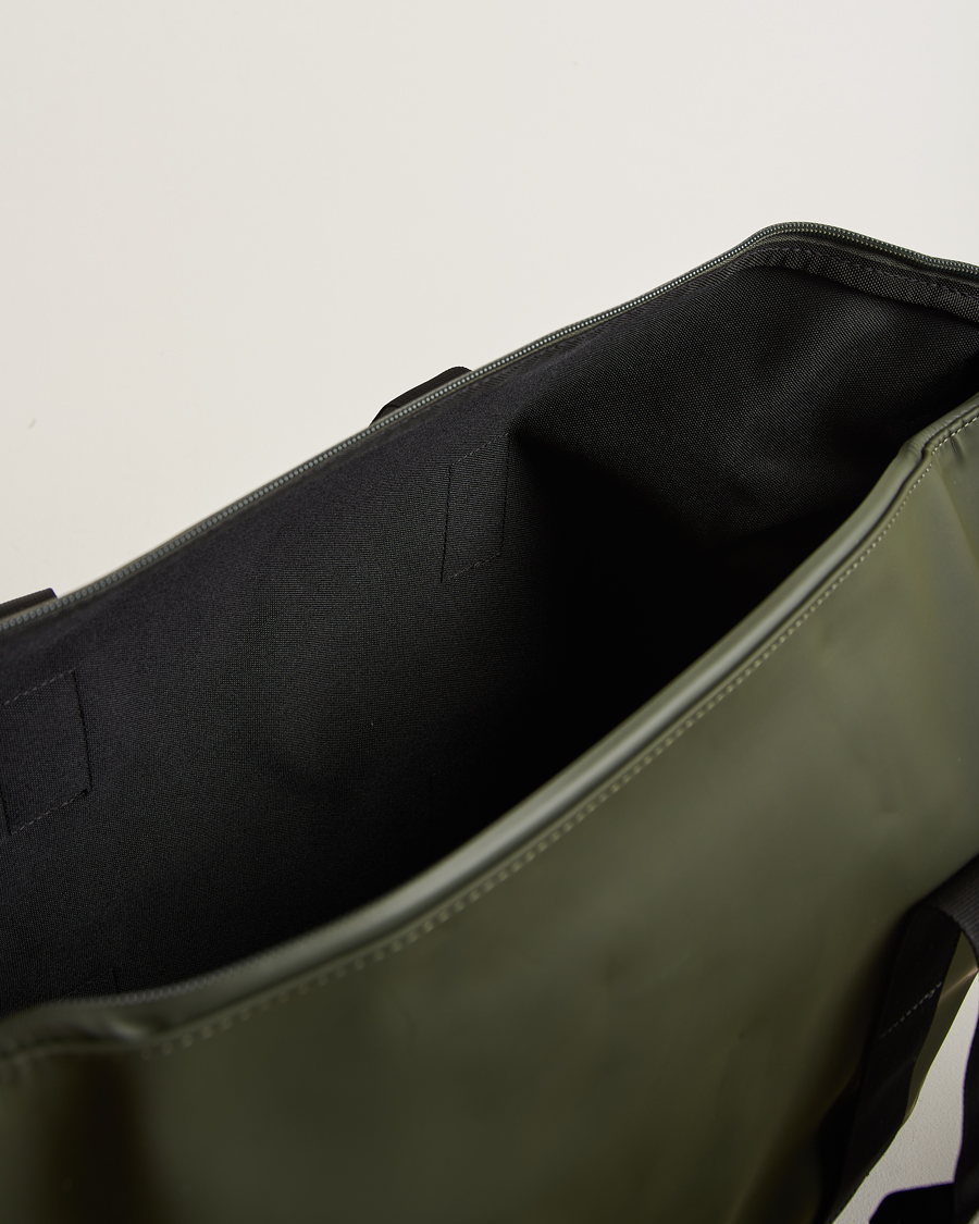Mies | Laukut | RAINS | Hilo Weekendbag Green