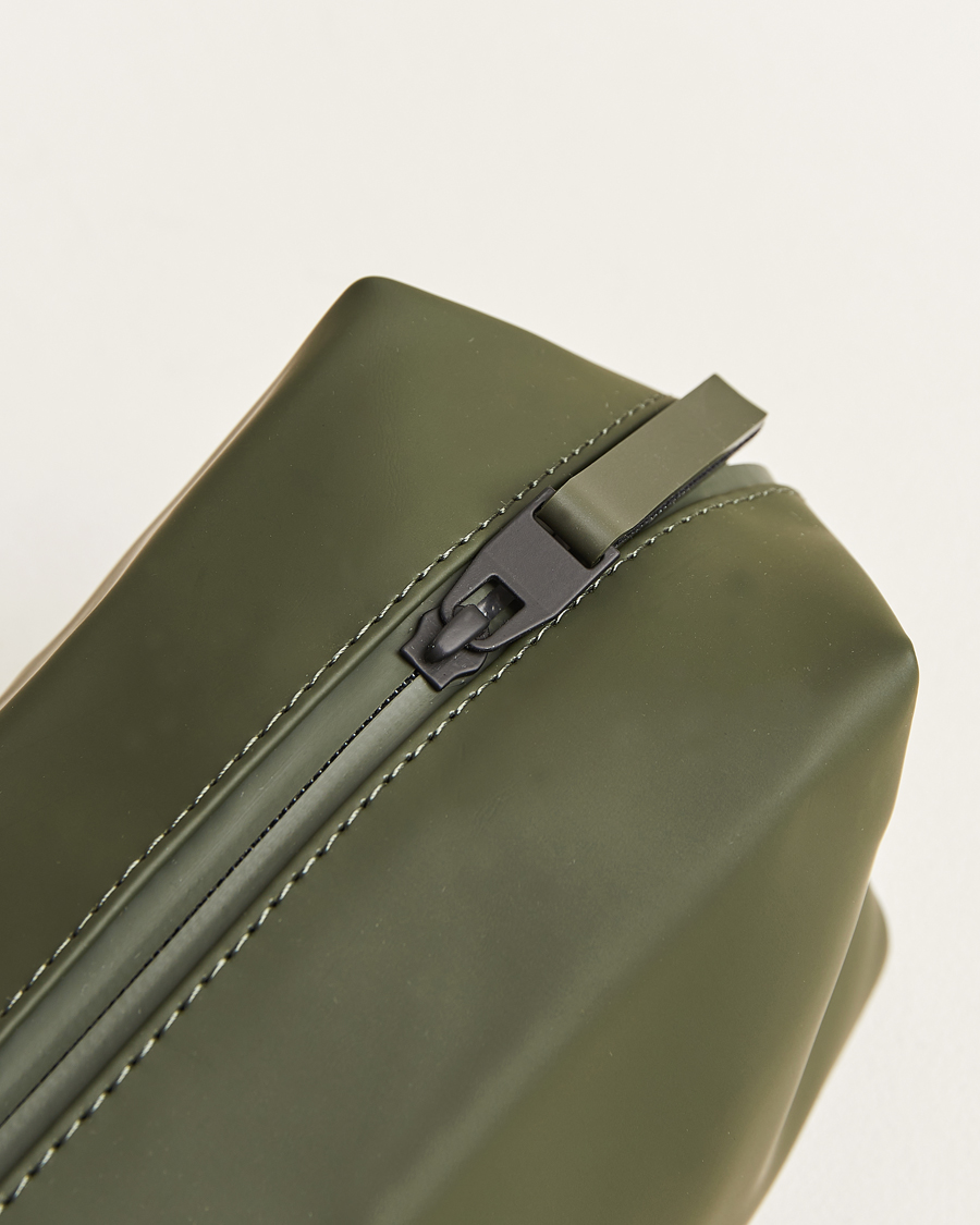 Mies | Laukut | RAINS | Washbag Small Green