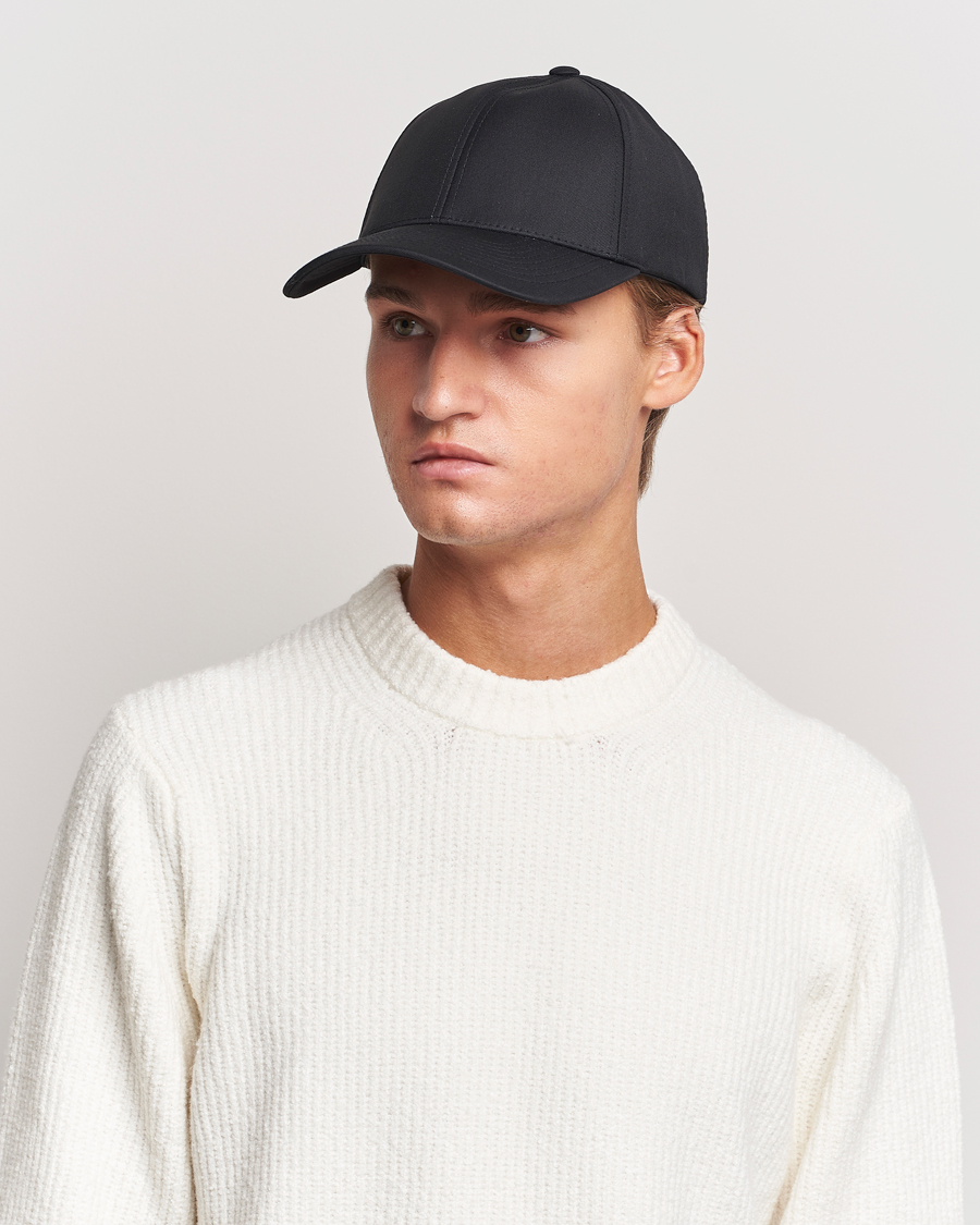 Mies |  | Varsity Headwear | Wool Tech Baseball Cap Black