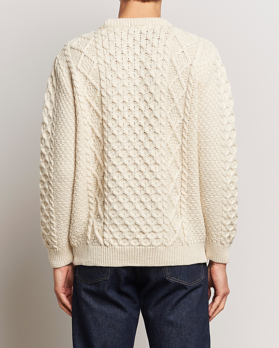 Mies | Puserot | Gloverall | Merino Wool Aran Cable Knitted Crew Neck Ecru