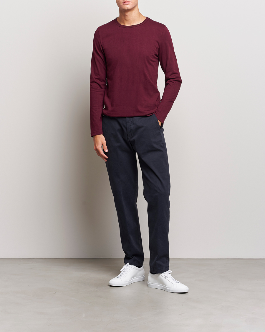 Mies | T-paidat | Merz b. Schwanen | 1950s Classic Loopwheeled Longsleeve T-Shirt Ruby Red