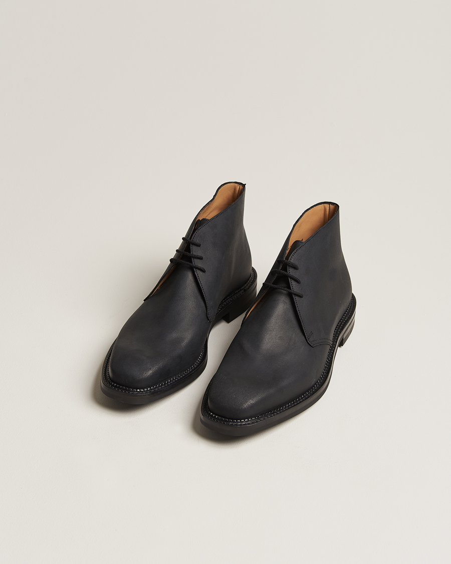 Mies | Nilkkurit | Crockett & Jones | Molton Chukka Black Rough-Out Suede